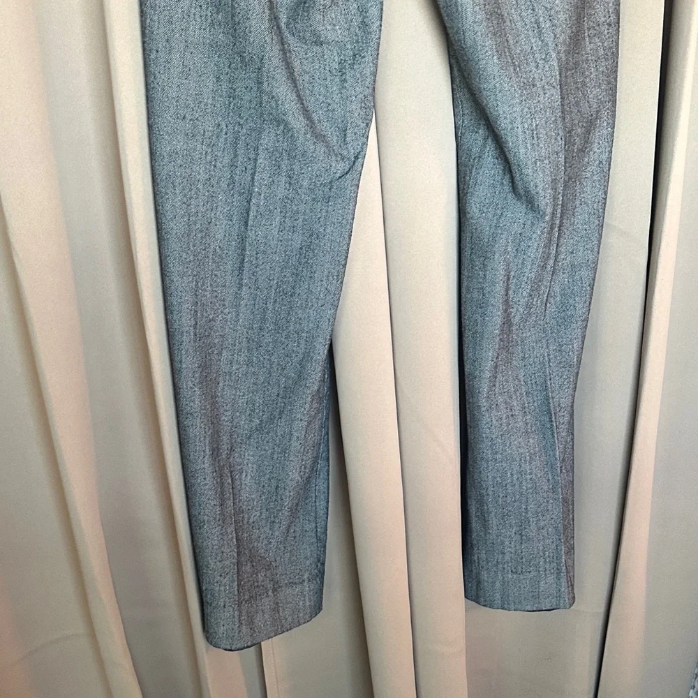 Banana Republic Women's Gray Wool Trousers - Picture 4 of 6